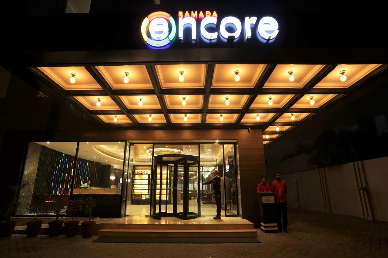 Ramada Encore Τζαλαντάρ Εξωτερικό φωτογραφία